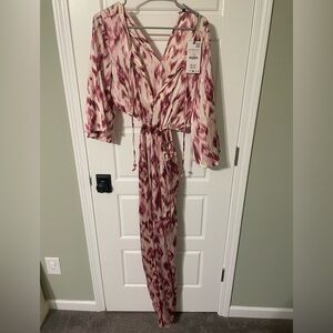 NWT Zara long sleeved pink patterned jumpsuit. Size L